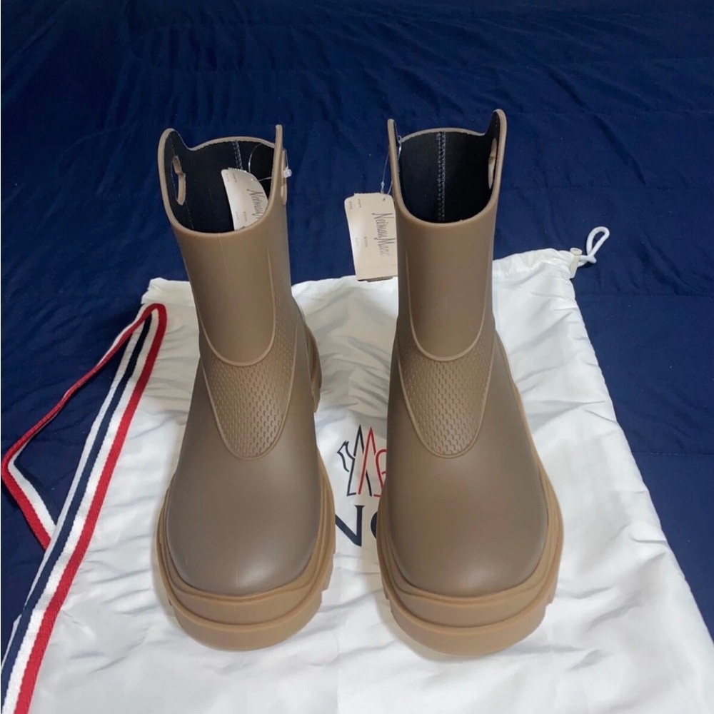 Moncler NIB Khaki Brown Rubberized Misty Ankle Rainboots Boot Shoe 9 $555